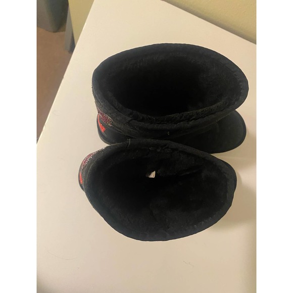 RARE Disney Minnie Mouse Swarovski UGG boots - Picture 3 of 6